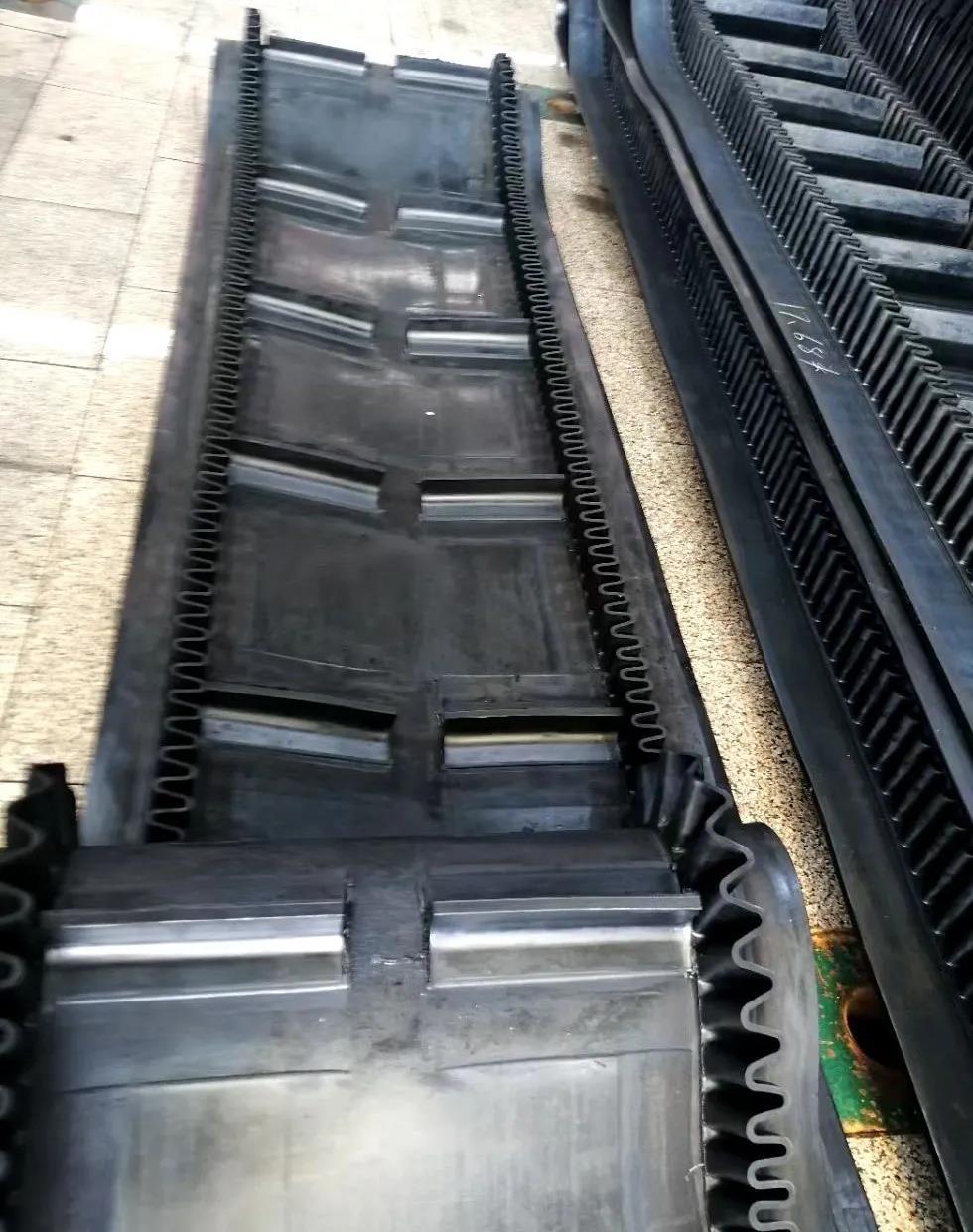 可開(kāi)合式大傾角輸送帶專利