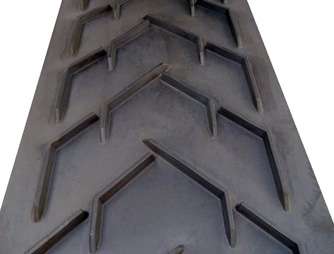 青島橡膠輸送帶廠家在哪？長距離輸送帶運(yùn)輸有哪些優(yōu)勢？