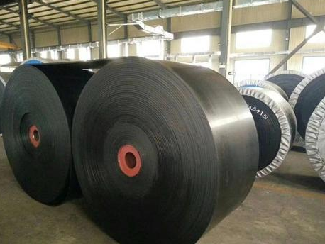 青島輸送帶廠(chǎng)家：耐熱輸送帶耐熱性好、運(yùn)輸效率高、無(wú)噪音